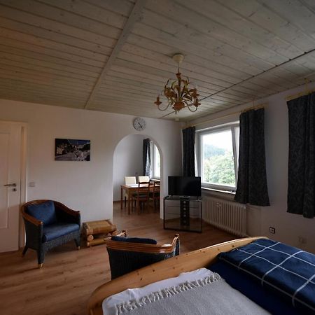 Ferienwohnung Osterfeld Гармиш-Партенкирхен Экстерьер фото
